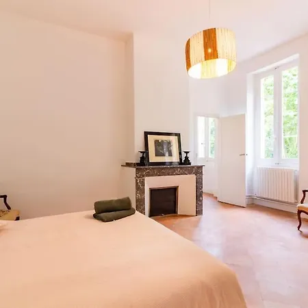 בית נופש Demeure Bajou - Piscine Privee - Parc Arbore *