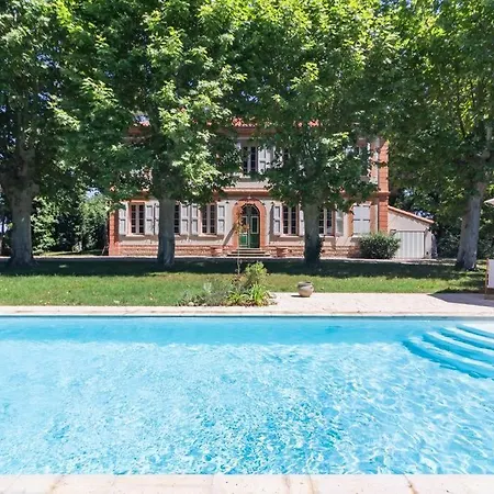 בית נופש Demeure Bajou - Piscine Privee - Parc Arbore