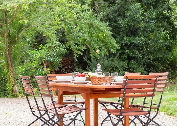 Demeure Bajou - Piscine Privée - Parc Arboré Casa vacanze *